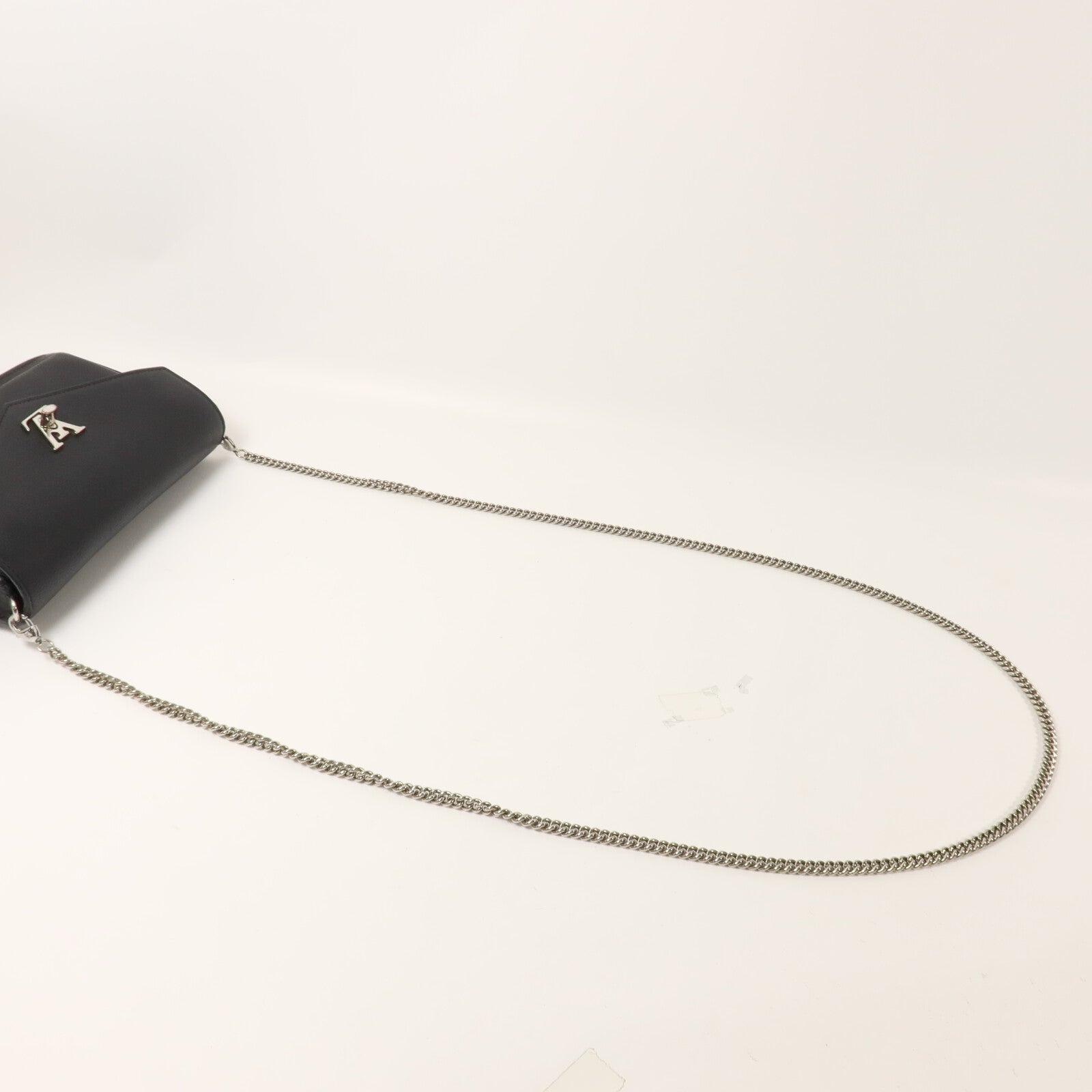 LOUIS VUITTON 【激減優惠】牛皮皮革Mylockme Chain Pochette鏈帶肩背袋