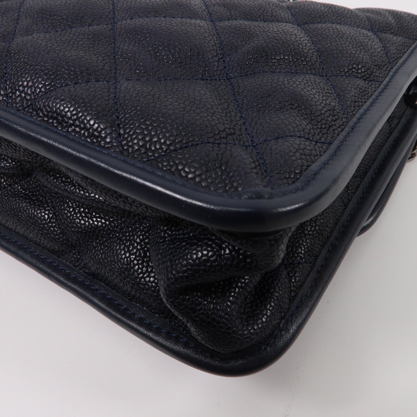 CHANEL 牛皮皮革French Riviera Flap鏈帶肩背袋