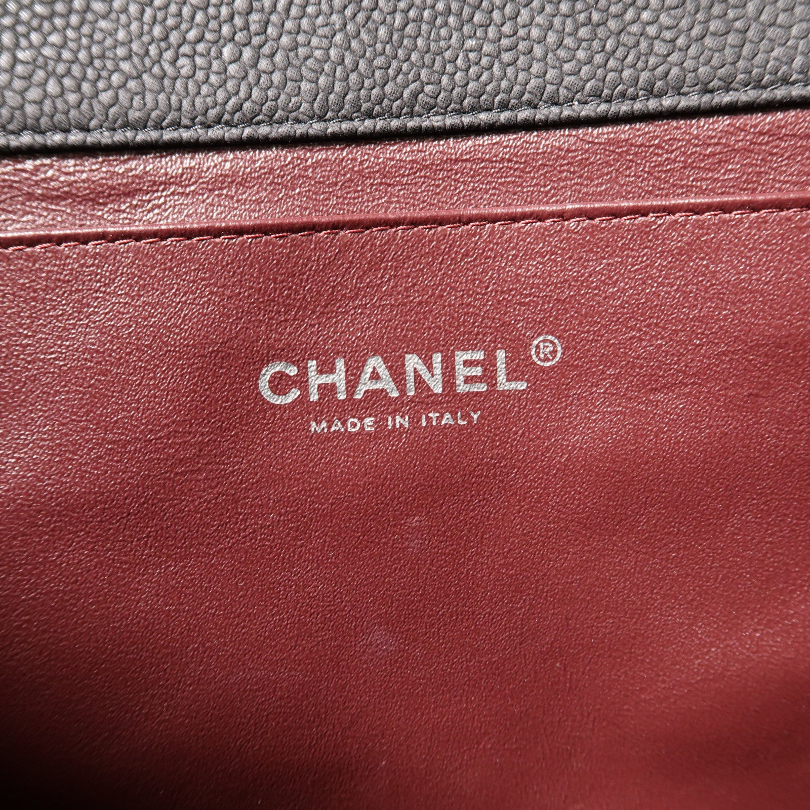 CHANEL 菱格Caviar皮革Shoulder Bag銀扣鏈帶肩背袋黑色