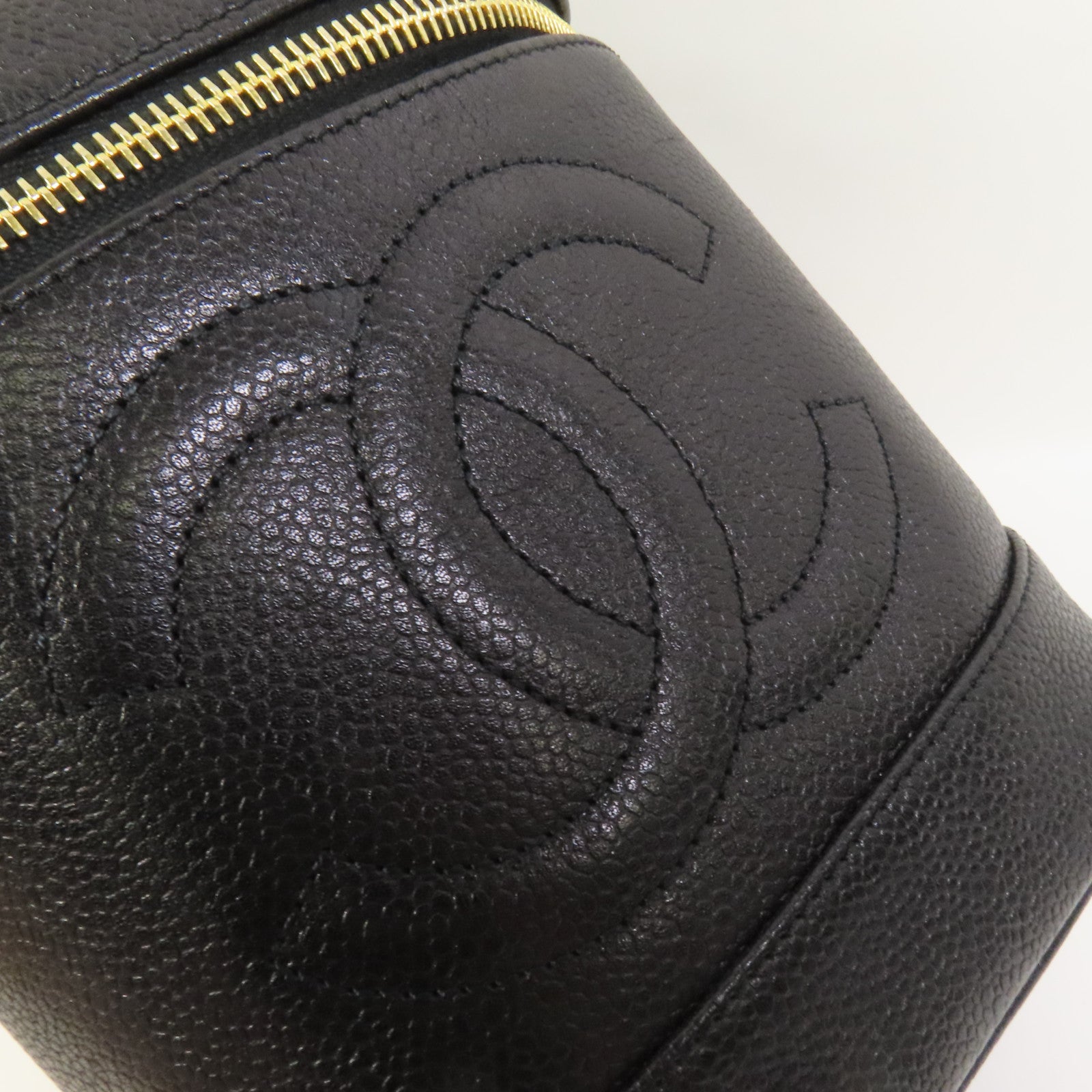 CHANEL 牛皮皮革Vintage Vanity Case金扣手挽袋
