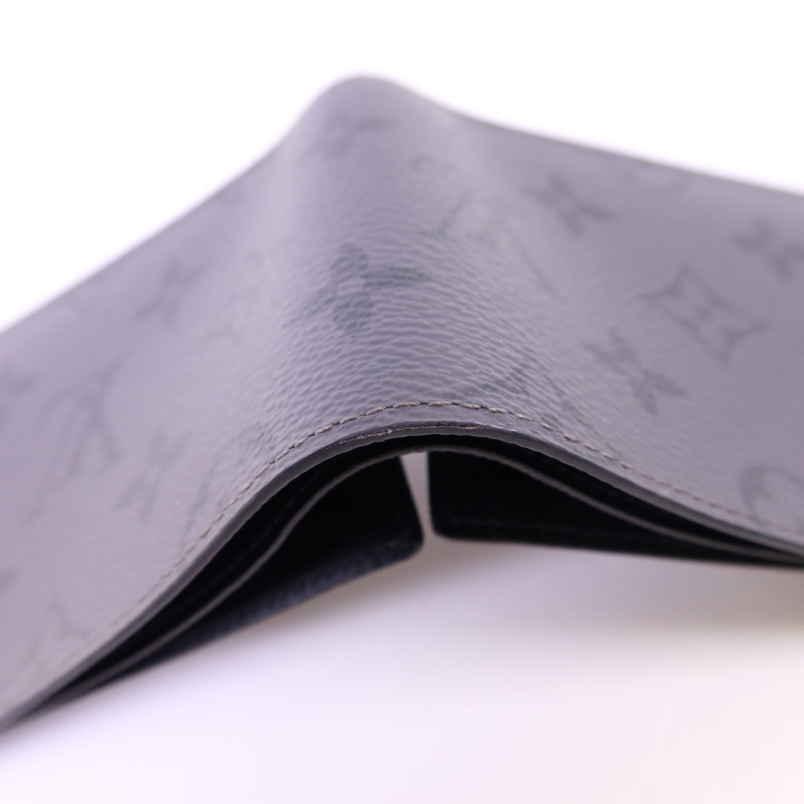 LOUIS VUITTON Monogram Eclipse Reverse Slender Wallet錢包
