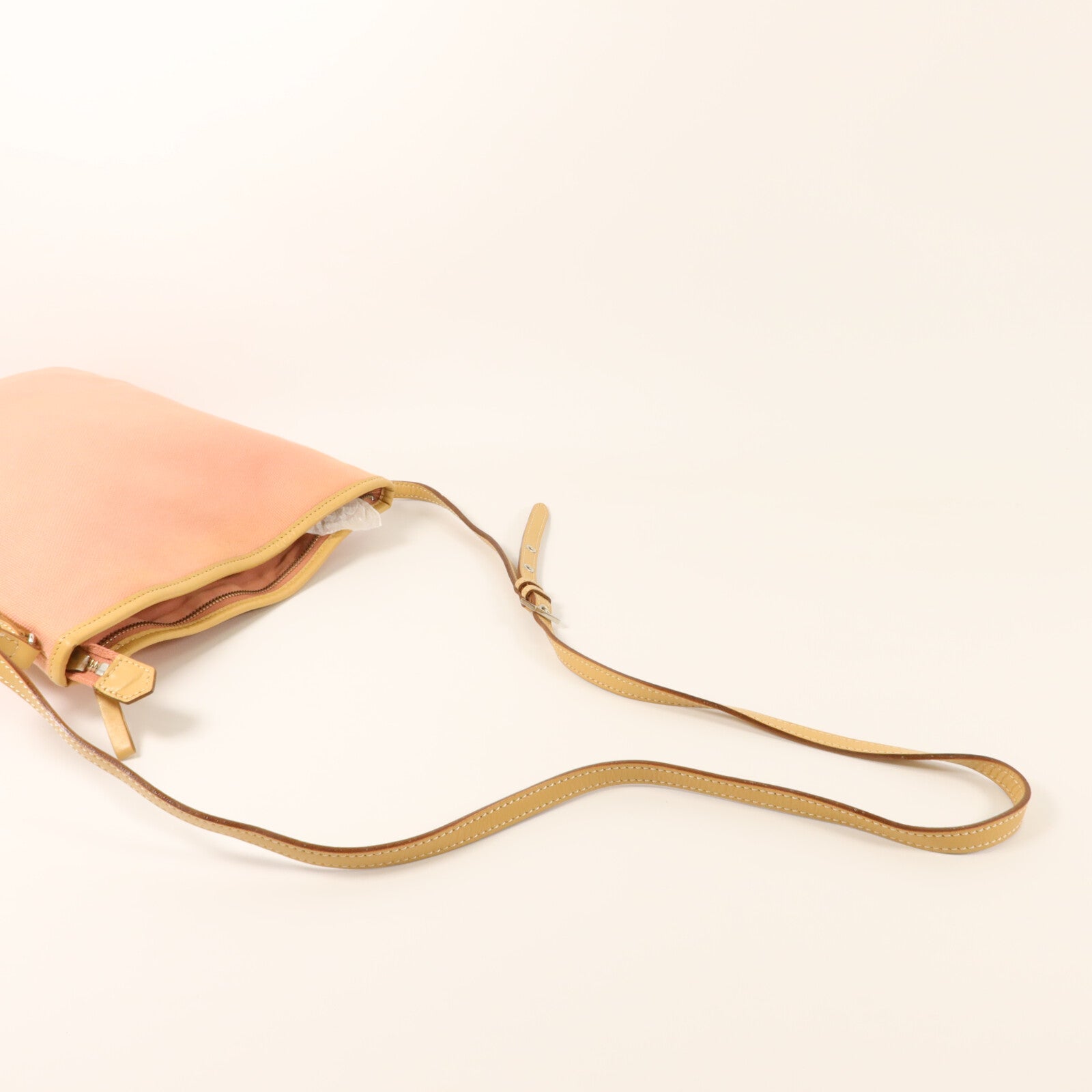 BURBERRY 帆布Crossbody Bag肩背袋