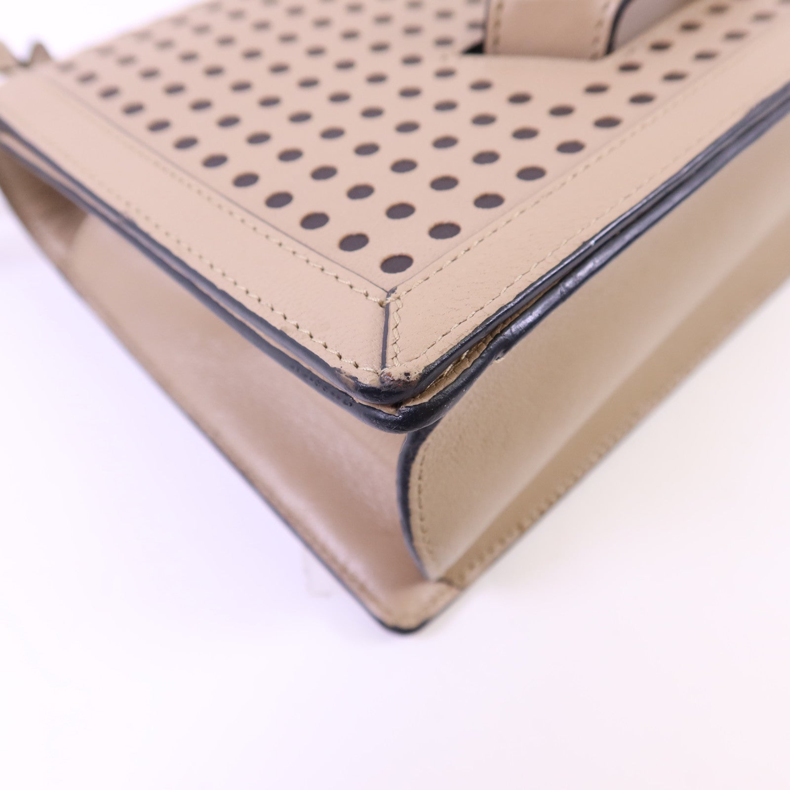 LOEWE 【激減優惠】牛皮皮革Barcelona金扣肩背袋