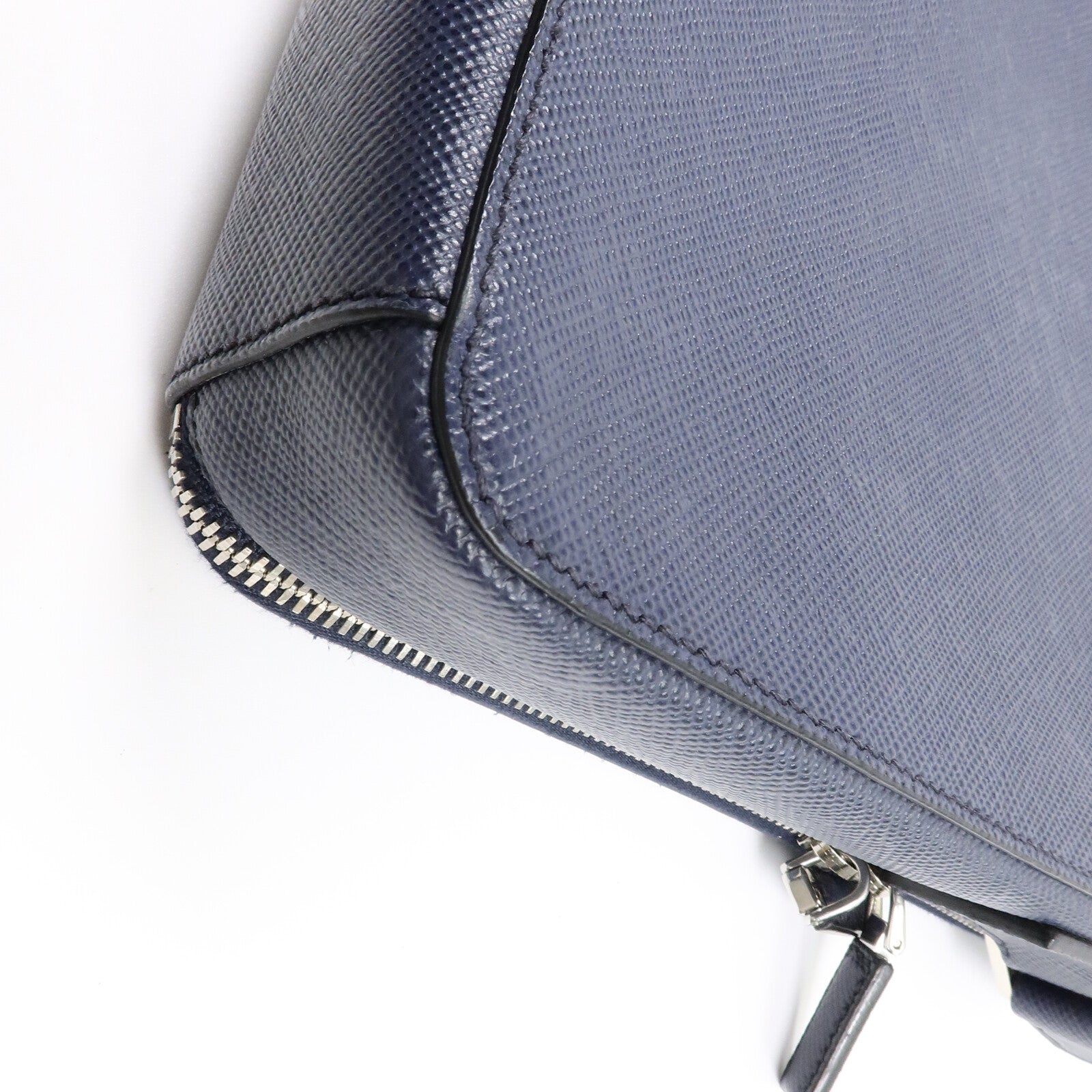 PRADA Saffiano Shoulder Bag肩背袋