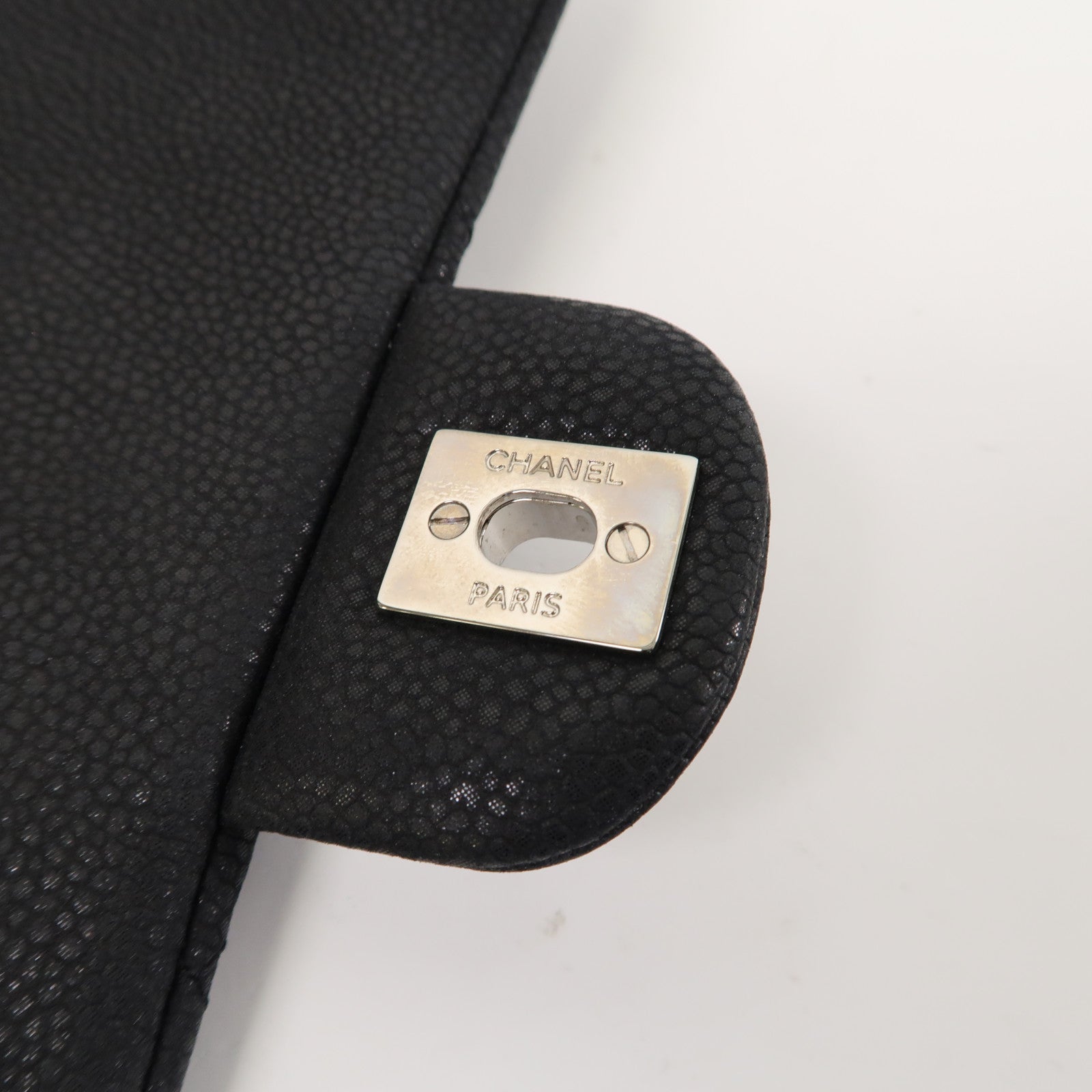 CHANEL 菱格Caviar皮革Shoulder Bag銀扣鏈帶肩背袋黑色
