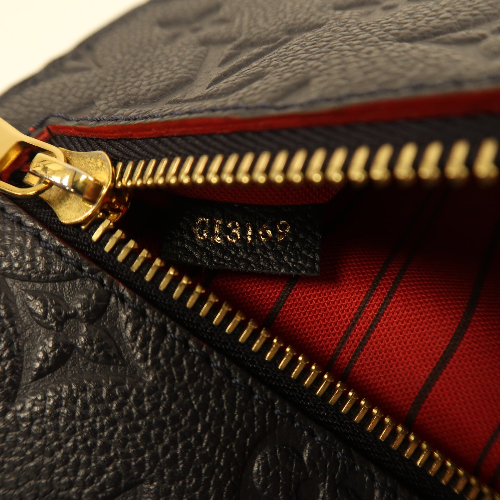 LOUIS VUITTON Monogram Empreinte Pochette Metis金扣手挽肩背兩用袋深藍色