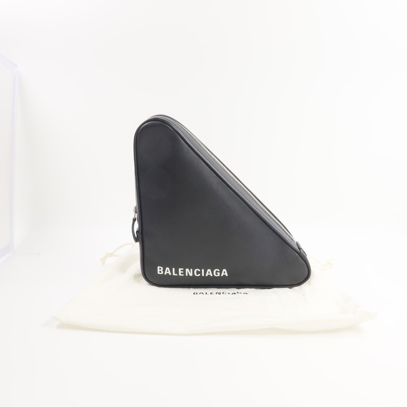 BALENCIAGA 牛皮皮革Triangle Clutch手拿包