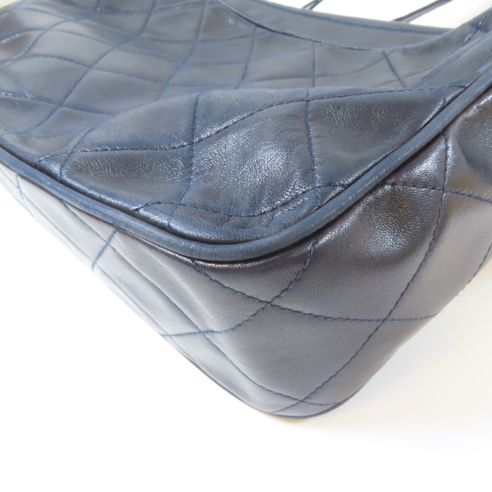 CHANEL 【激減優惠】菱格羊皮皮革Vintage Shoulder Bag金扣肩背袋黑色