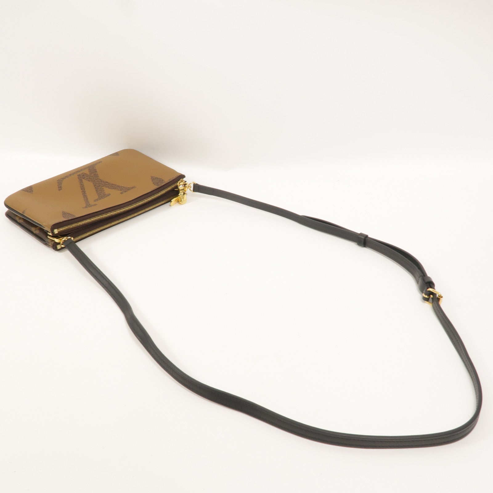 LOUIS VUITTON Monogram Giant Reverse Double Zip Pochette金扣肩背袋