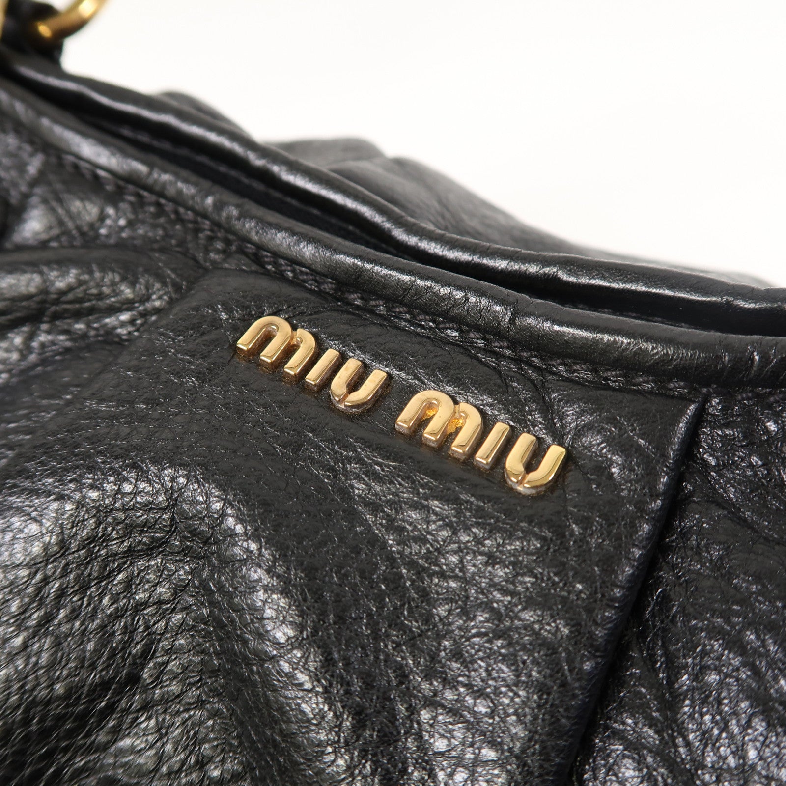 Miu Miu 牛皮皮革Hand Bag金扣手挽袋黑色