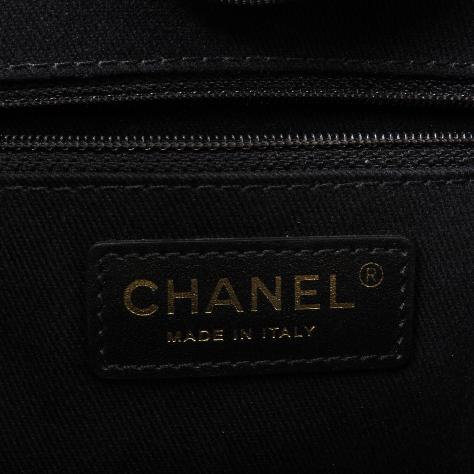 CHANEL 帆布Deauville PM鏈帶手挽袋