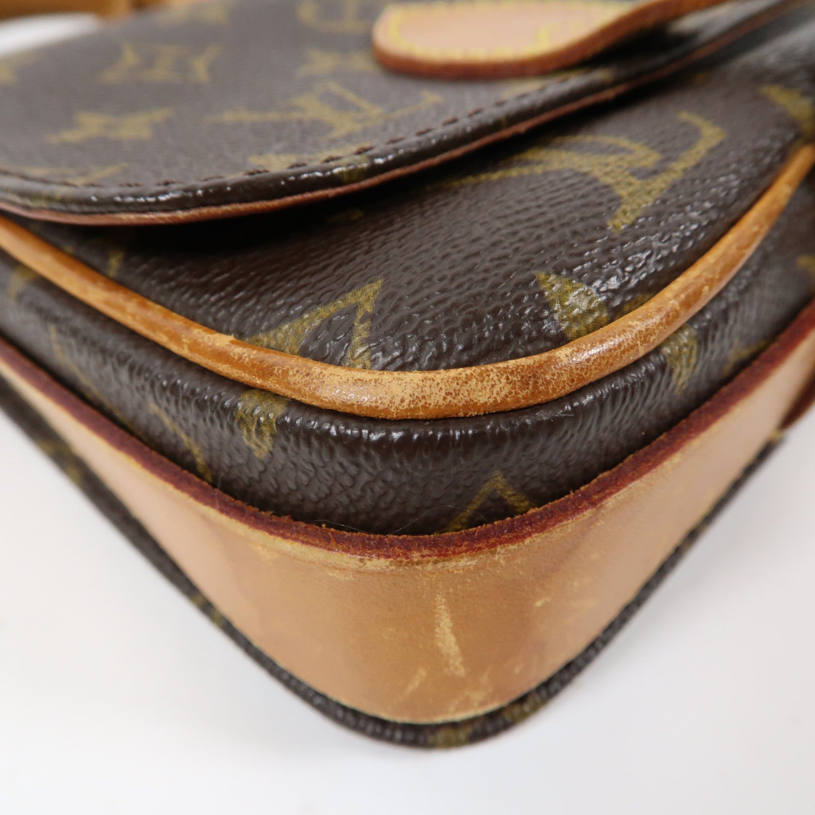 LOUIS VUITTON Monogram Mini Cartouchiere金扣肩背袋啡色