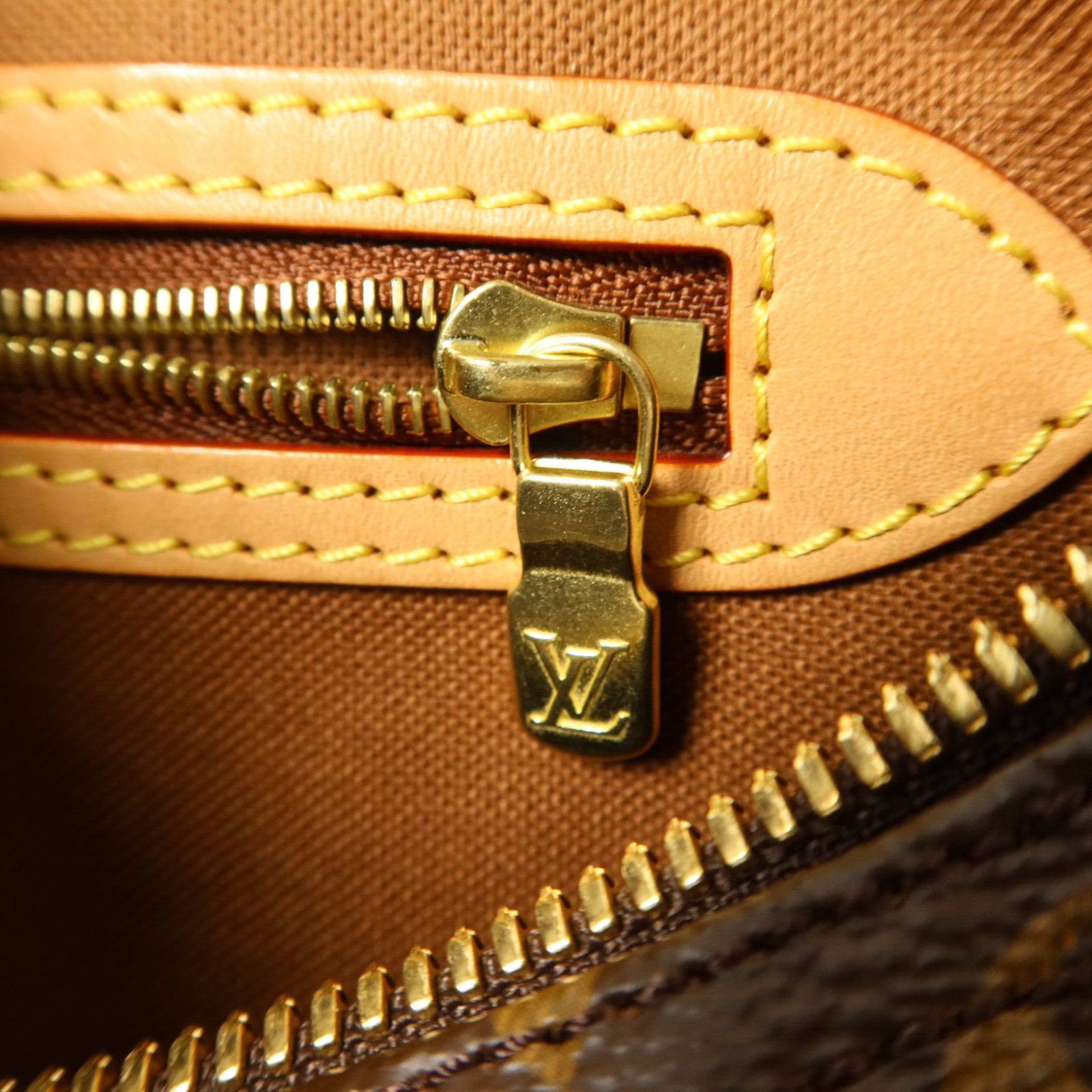 LOUIS VUITTON Monogram Speedy Bandouliere 30金扣手挽肩背兩用袋