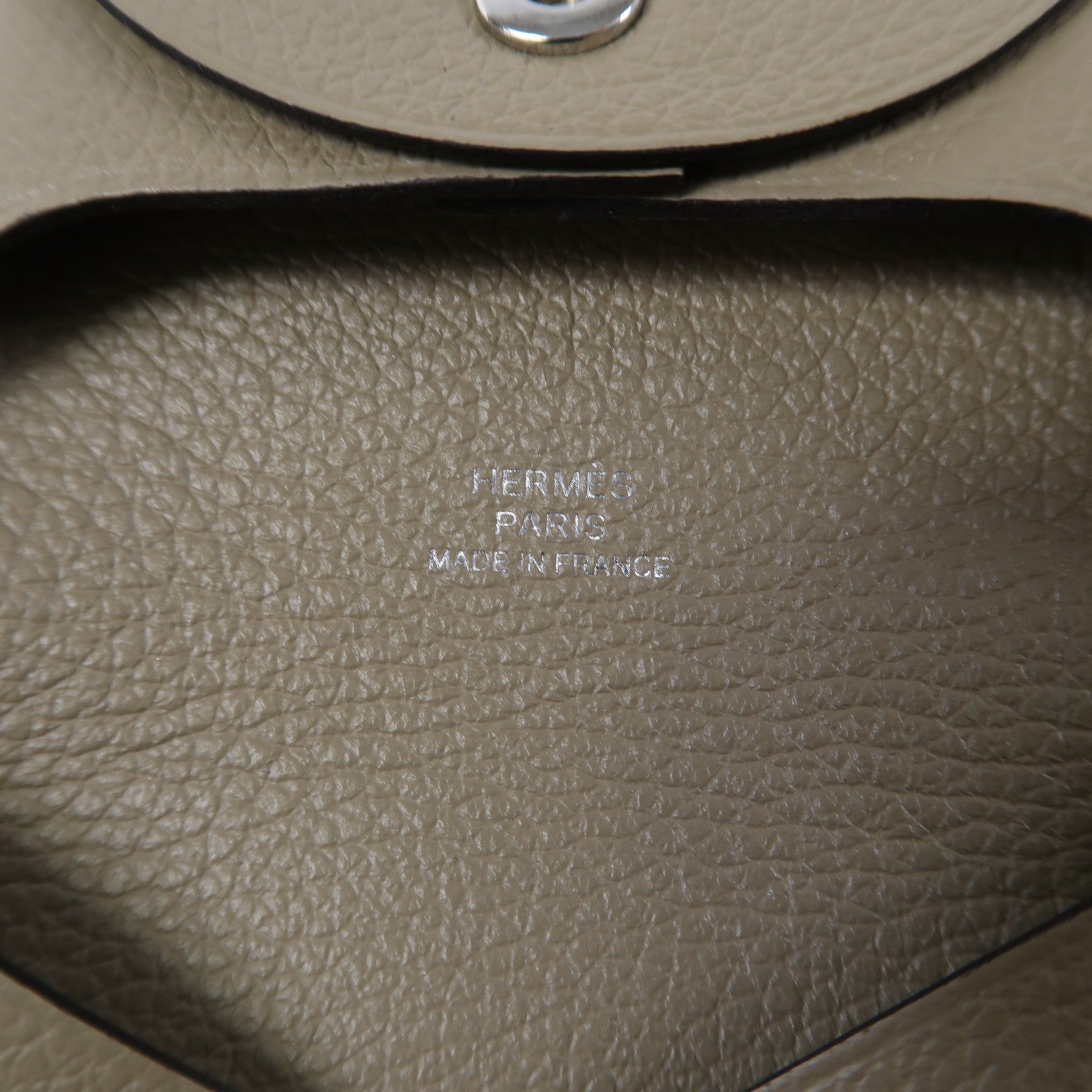HERMES Chevre皮革Bastia Coin Case銀扣零錢包卡其色