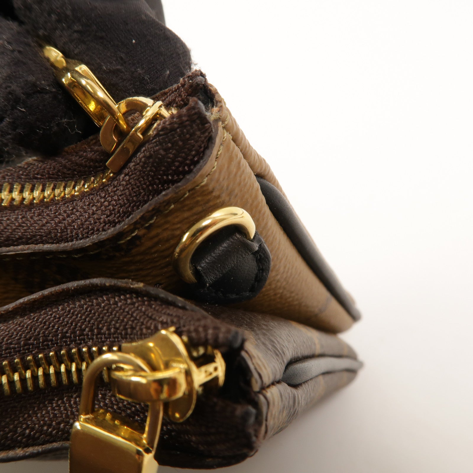 LOUIS VUITTON Monogram Giant Reverse Double Zip Pochette金扣肩背袋