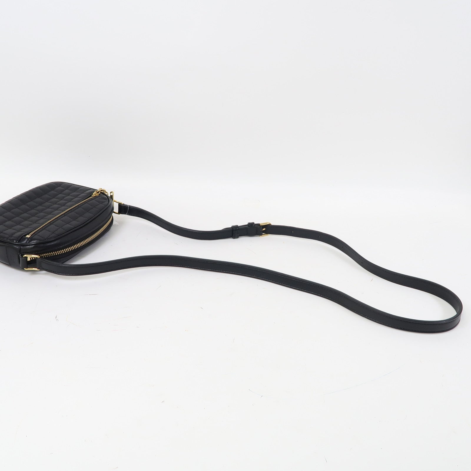 CELINE 【激減優惠】牛皮皮革C Charm金扣肩背袋黑色