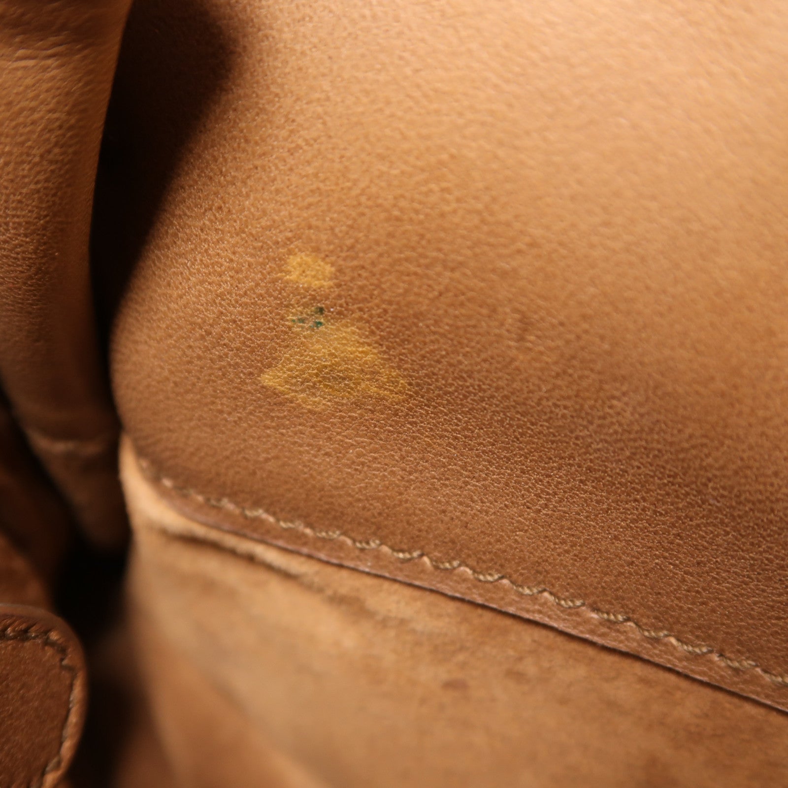 BOTTEGA VENETA 羊皮皮革Shoulder Bag金扣肩背袋