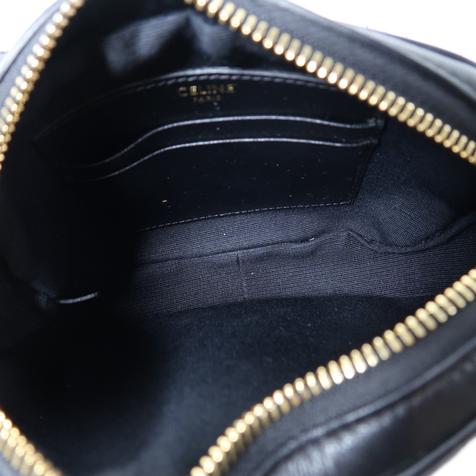 CELINE 【激減優惠】牛皮皮革C Charm金扣肩背袋黑色