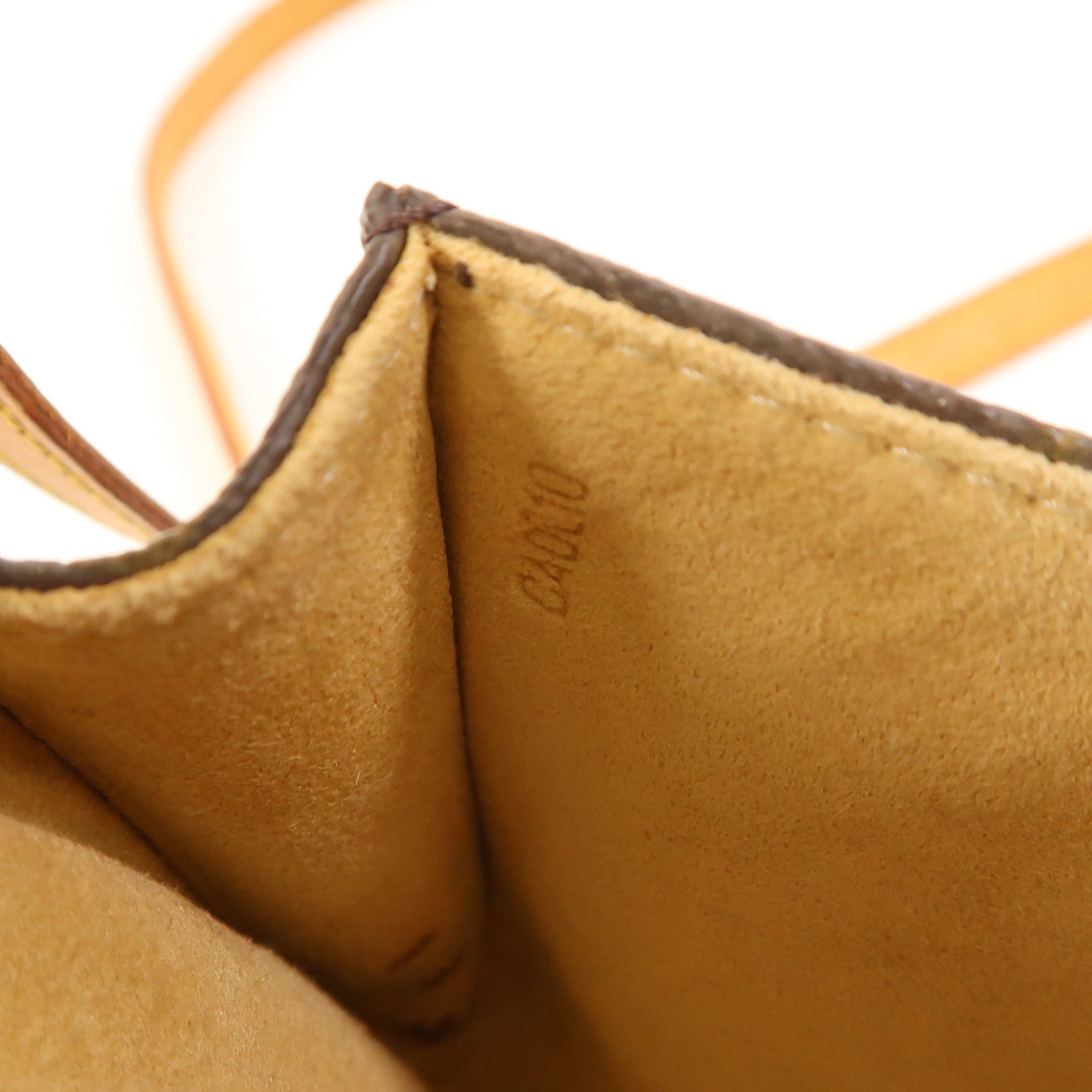LOUIS VUITTON Monogram Pochette Florentine金扣肩背袋