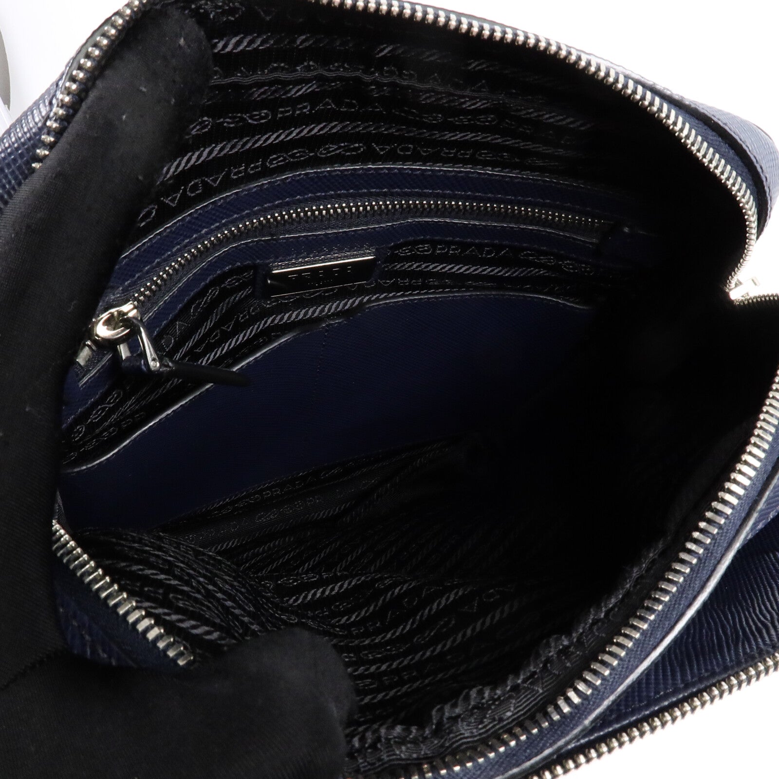 PRADA Saffiano Shoulder Bag肩背袋