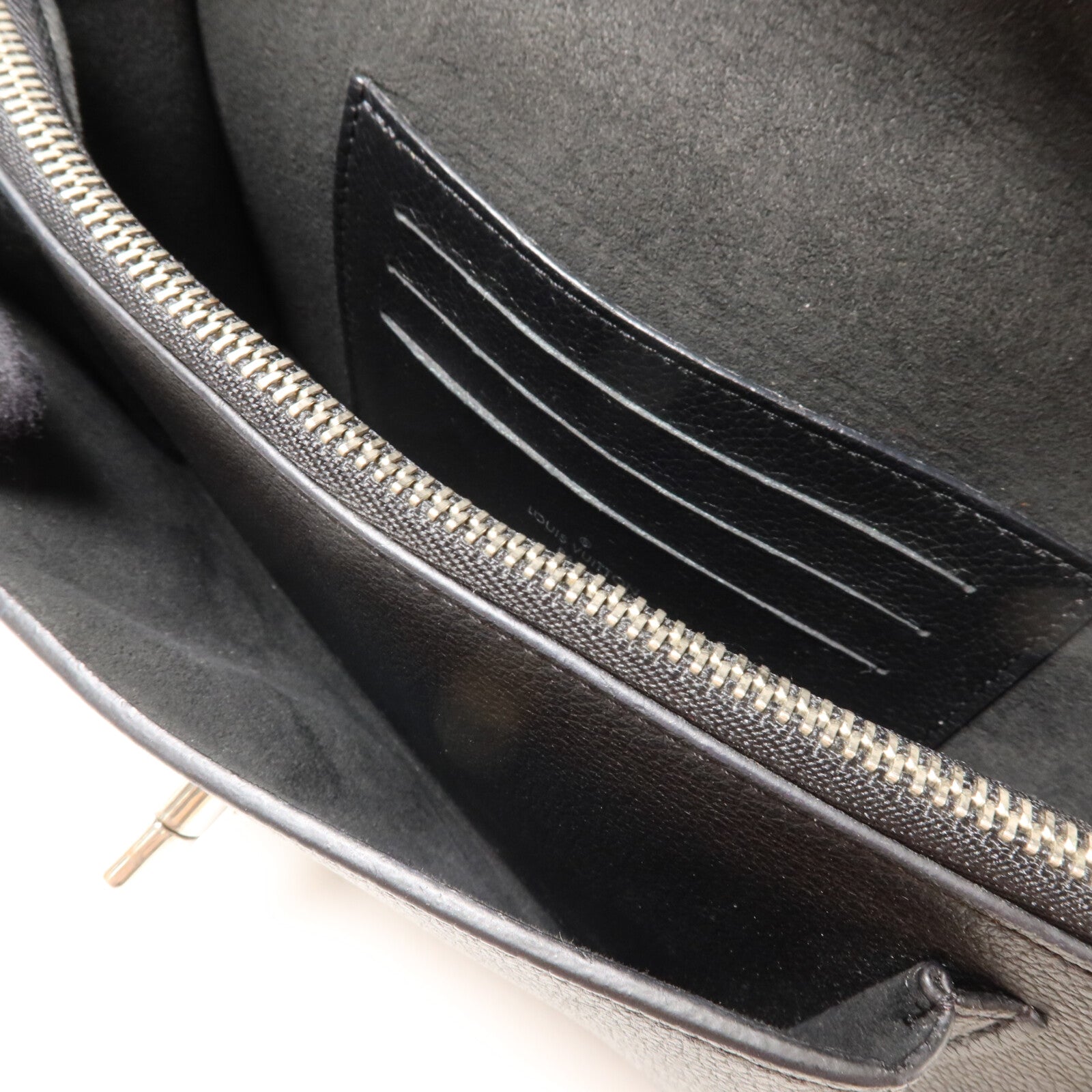 LOUIS VUITTON 【激減優惠】牛皮皮革Mylockme Chain Pochette鏈帶肩背袋