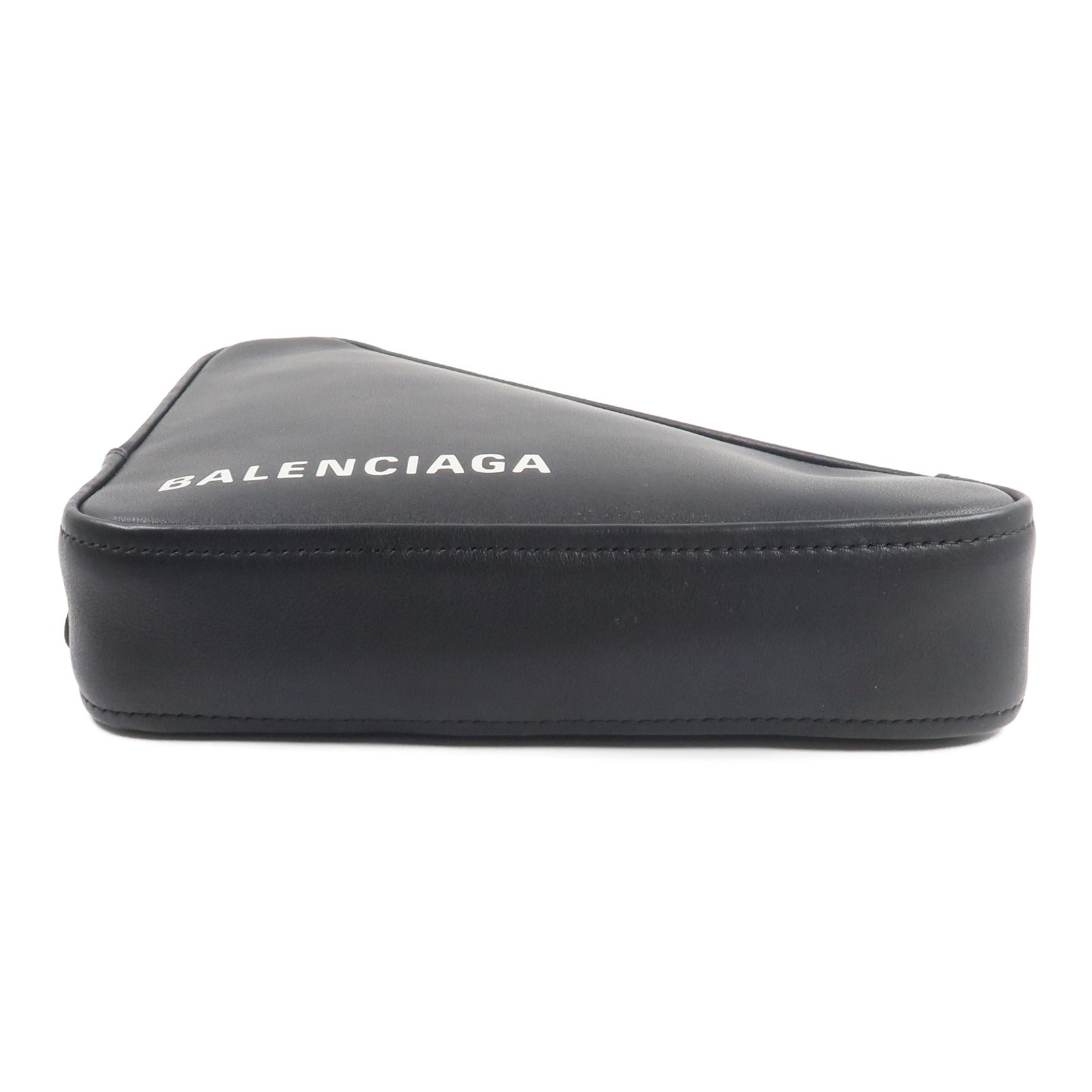 BALENCIAGA 牛皮皮革Triangle Clutch手拿包