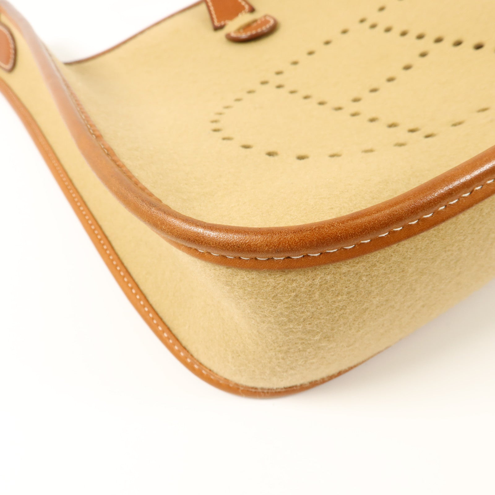 HERMES Felt/Barenia皮革Evelyne PM肩背袋Fauve/Iris