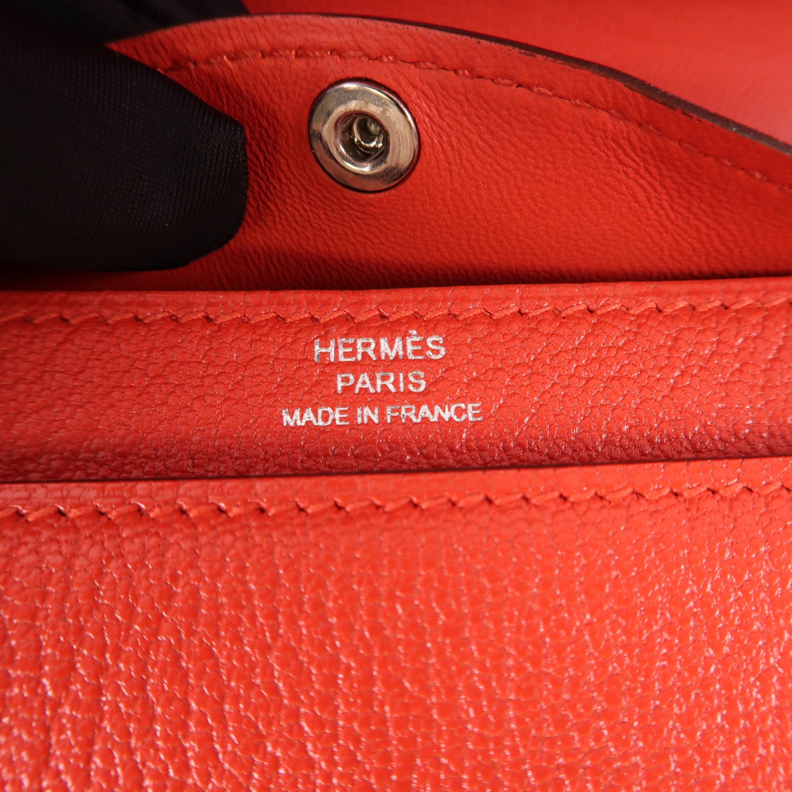 HERMES 【激減優惠】Chevre皮革Verrou Mini銀扣鏈帶肩背袋Rouge Tomate