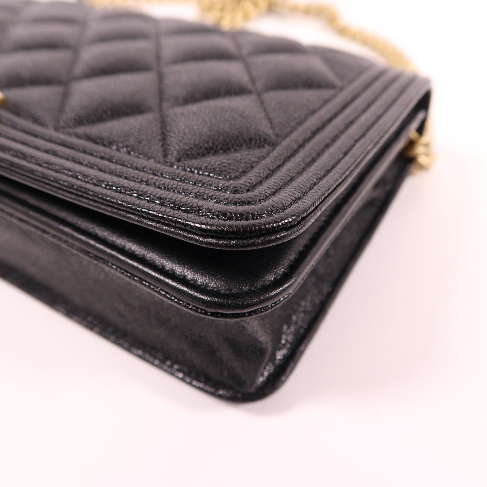 CHANEL 牛皮皮革Boy WOC Wallet On Chain金扣鏈帶肩背袋