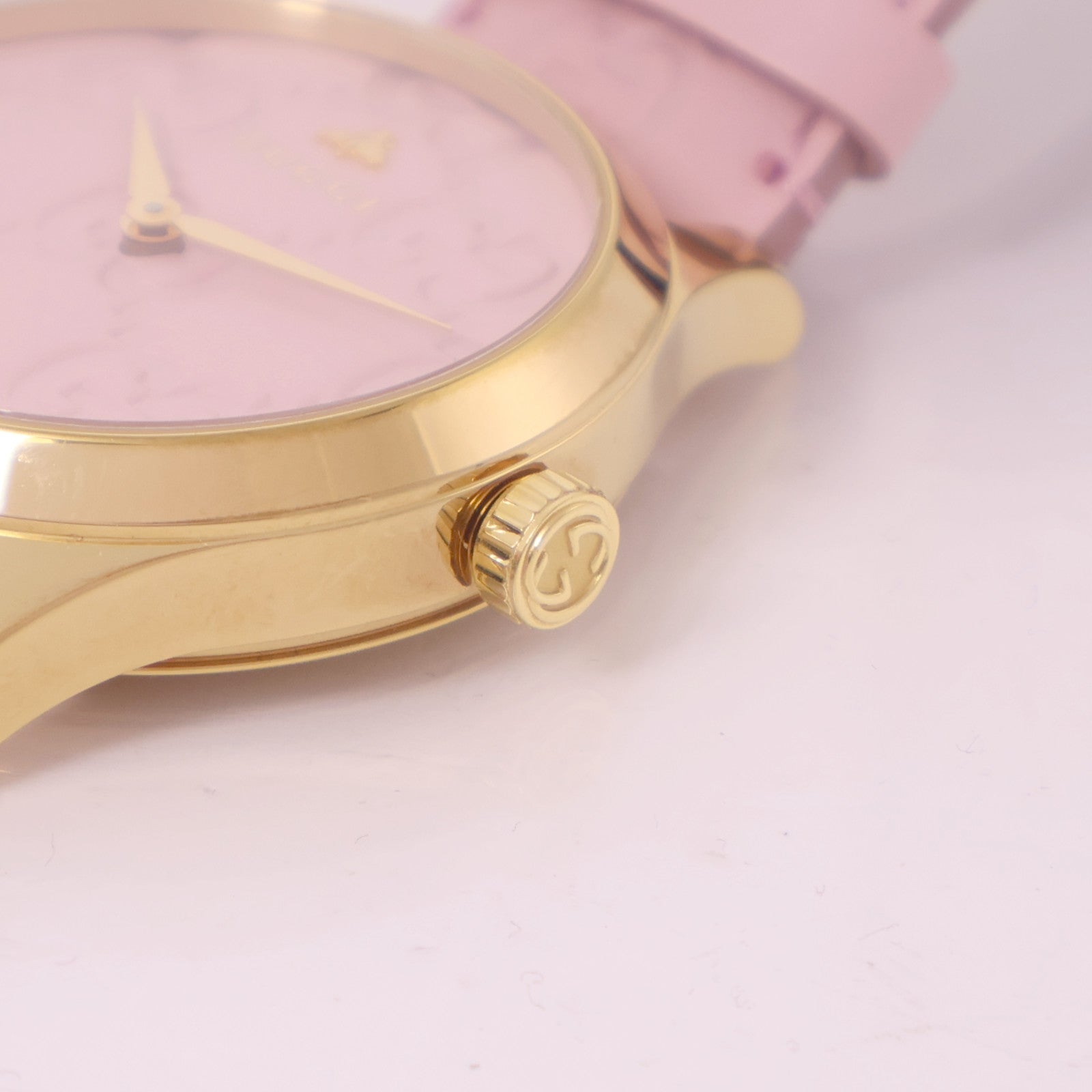 GUCCI G-Timeless不鏽鋼手錶石英機芯粉紅色