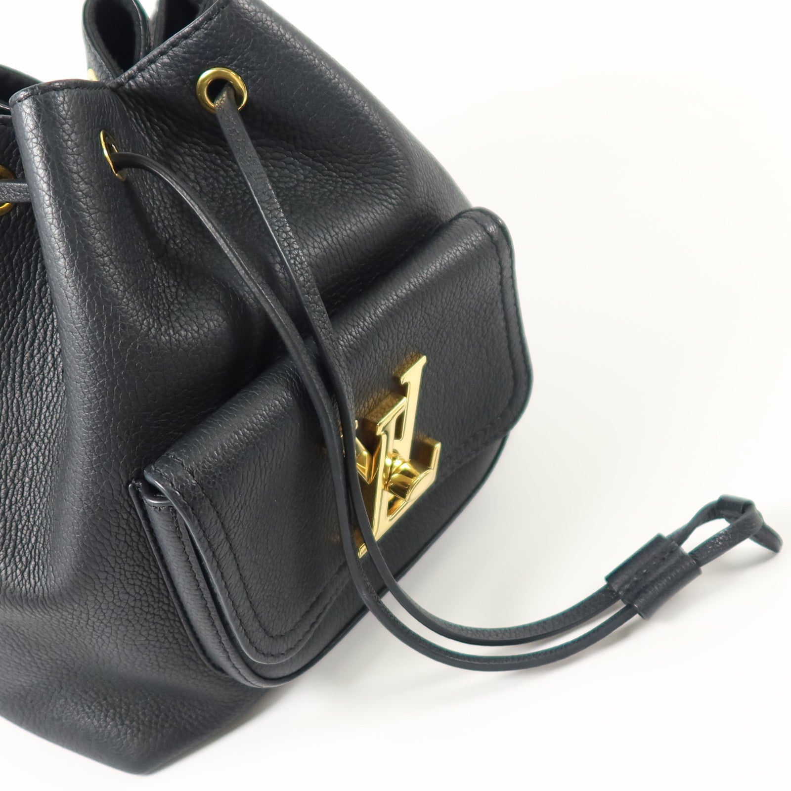 LOUIS VUITTON 牛皮皮革Lockme Bucket金扣手挽袋
