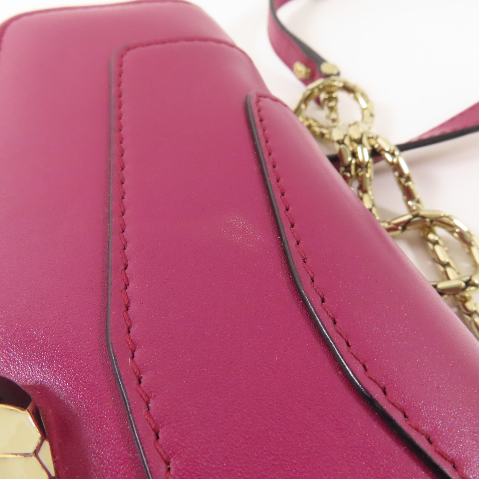 BVLGARI 牛皮皮革Serpenti Forever金扣鏈帶肩背袋