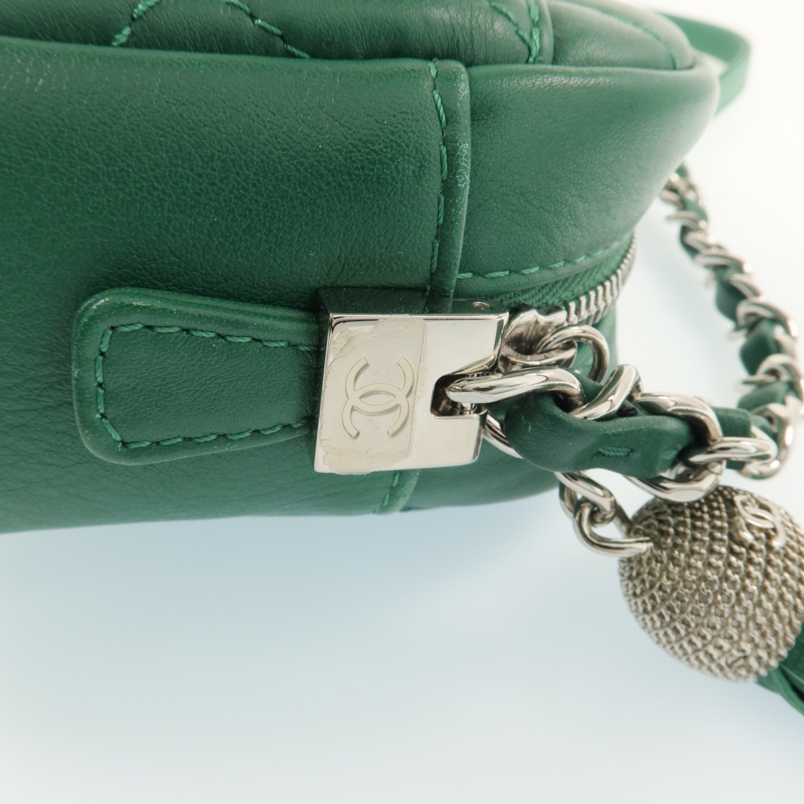 CHANEL 羊皮皮革Camera Bag銀扣鏈帶肩背袋