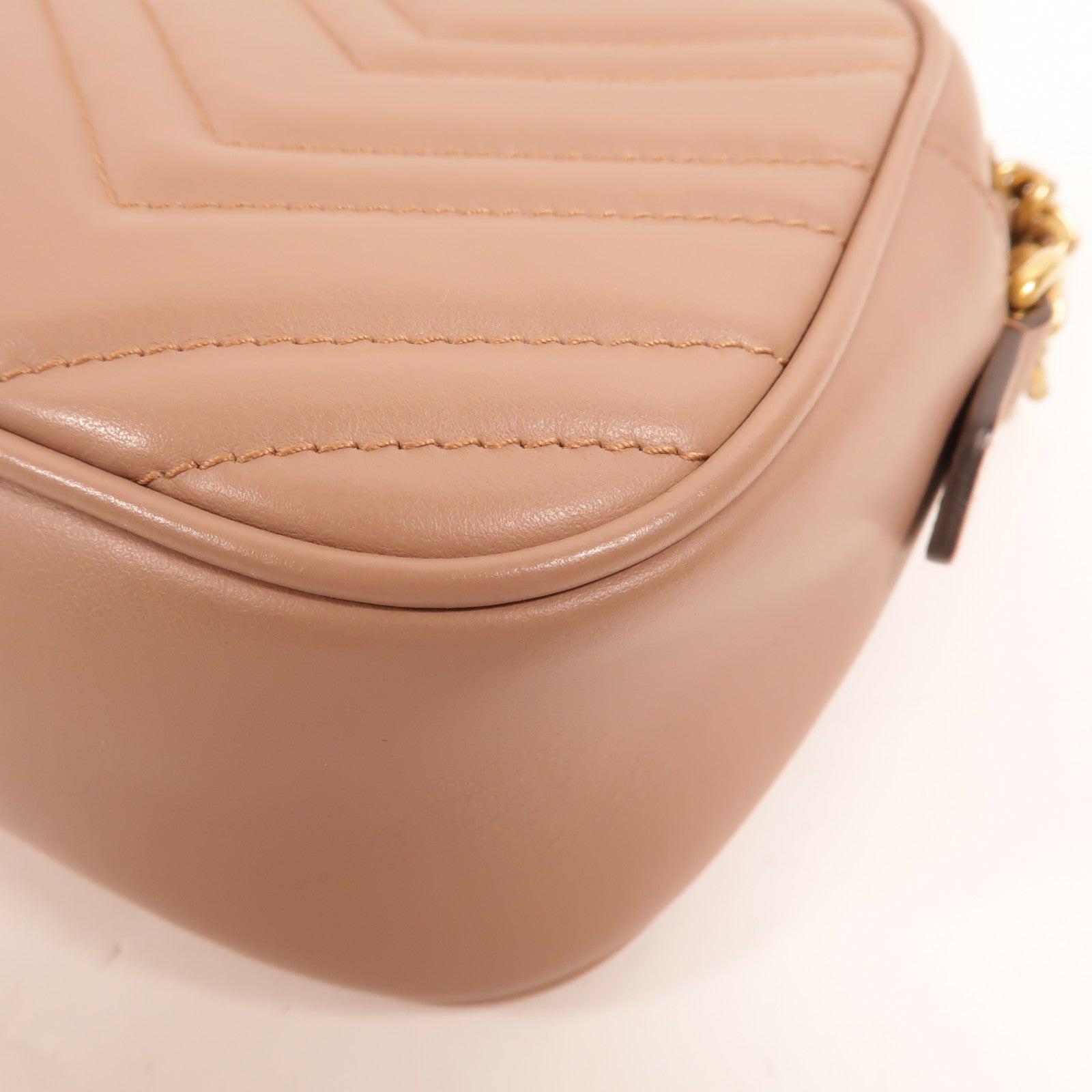 GUCCI 牛皮皮革GG Marmont Small鏈帶肩背袋