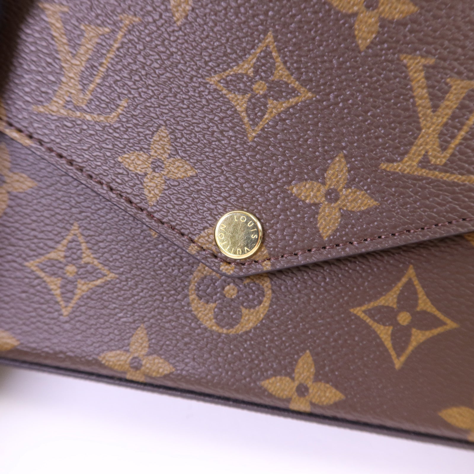 LOUIS VUITTON Monogram Felicie Pochette金扣鏈帶肩背袋