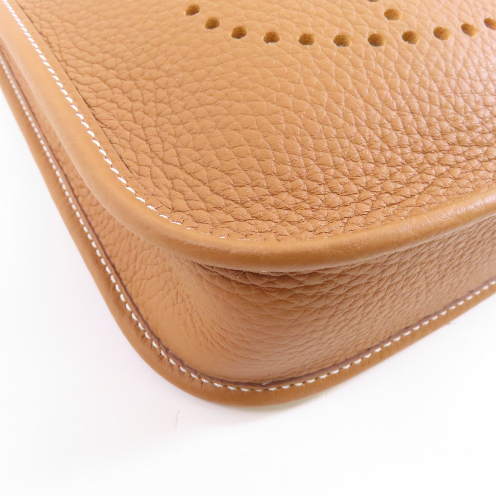 HERMES Clemence皮革Evelyne TPM金扣肩背袋Gold/棕色