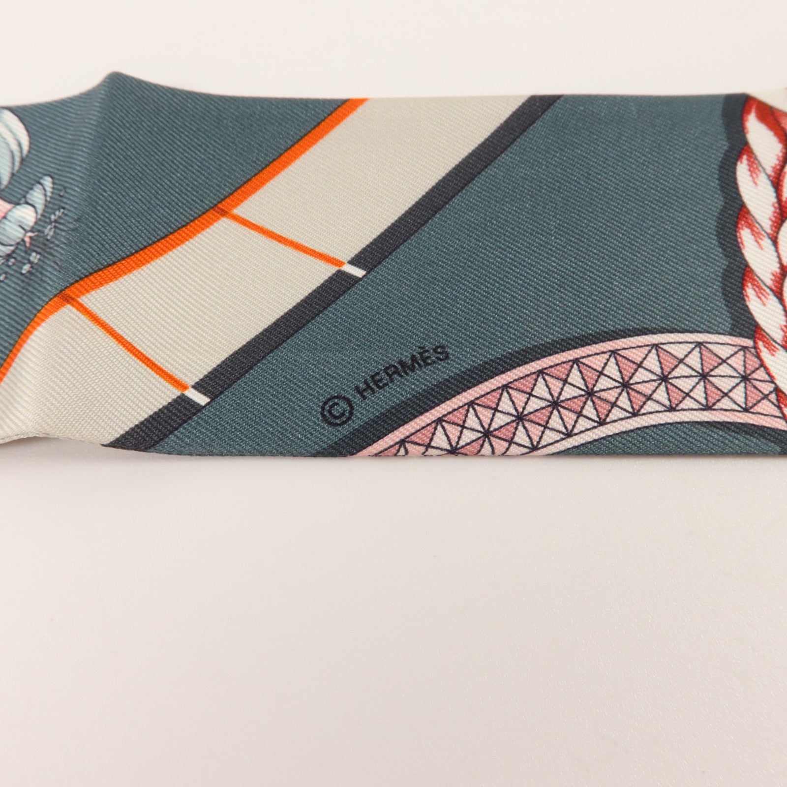 HERMES 絲質Twilly絲巾