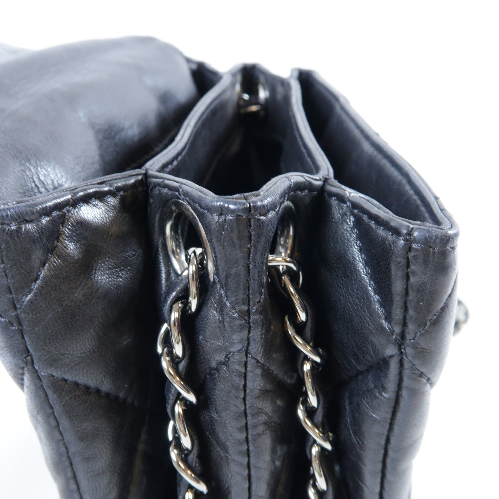 CHANEL 菱格牛皮皮革Chain Shoulder Bag銀扣鏈帶肩背袋黑色