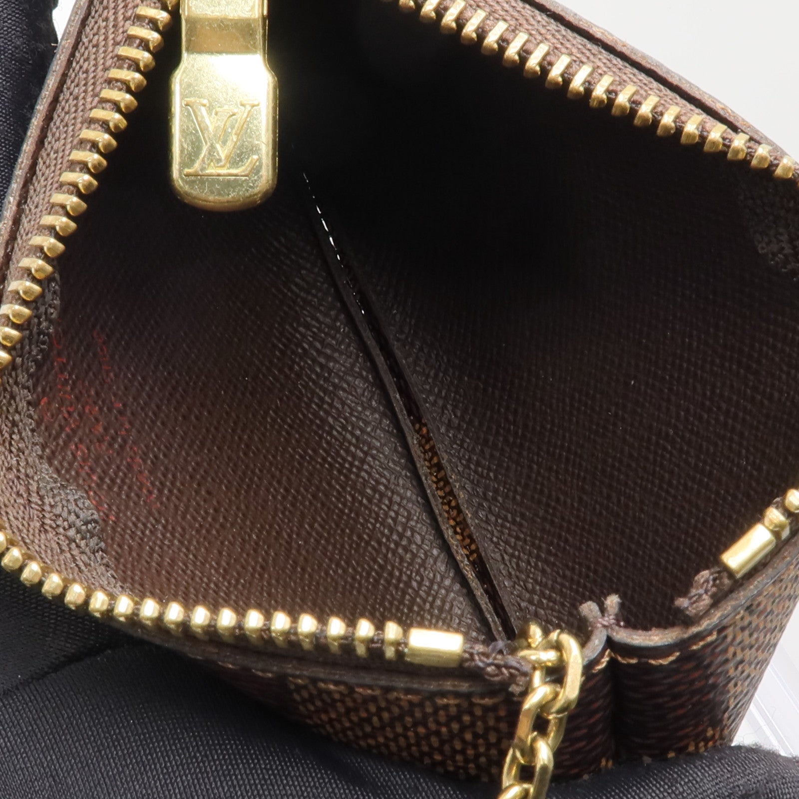 LOUIS VUITTON Damier Key Pouch金扣零錢包