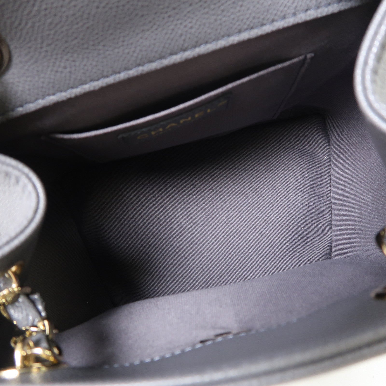 CHANEL 菱格牛皮皮革Backpack銀扣背包灰色