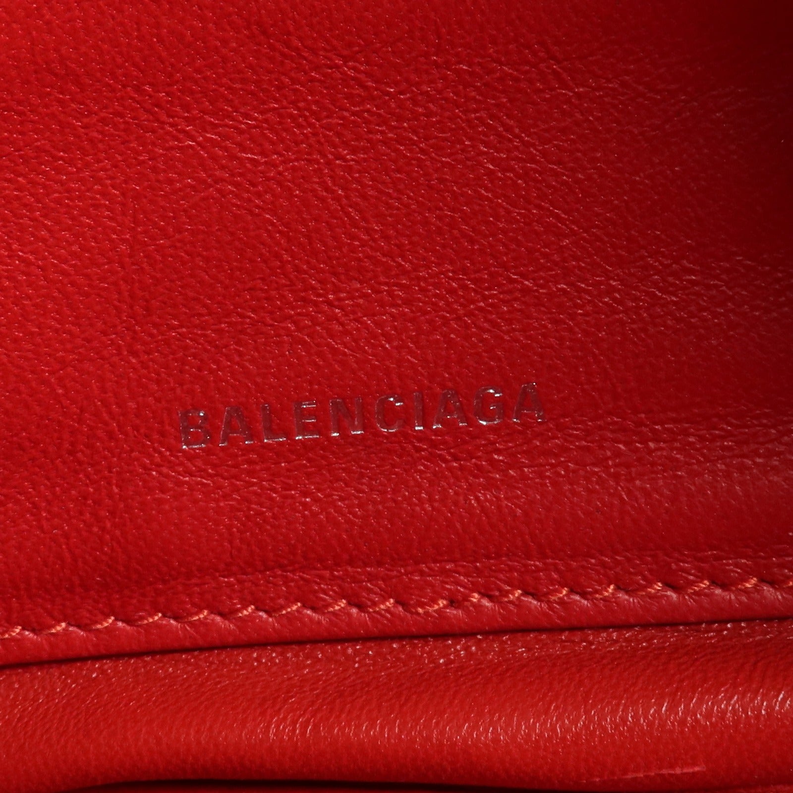 BALENCIAGA 牛皮皮革Triangle Clutch手拿包