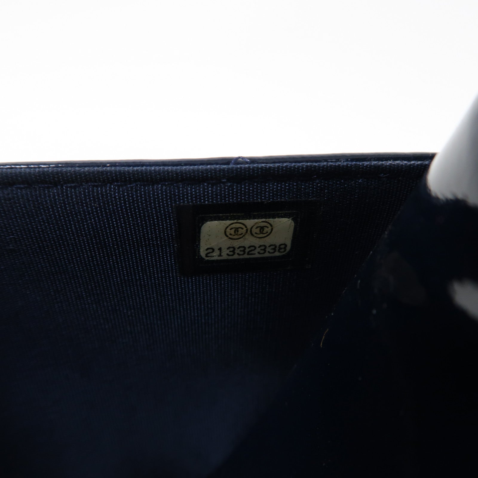 CHANEL 菱格漆皮皮革Chain Shoulder金扣鏈帶肩背袋藍色