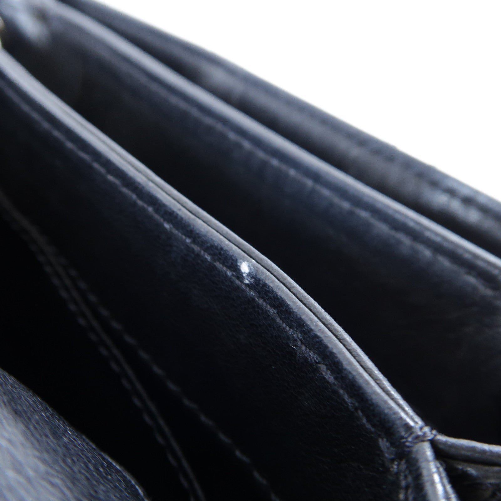CHANEL 菱格牛皮皮革Chain Shoulder Bag銀扣鏈帶肩背袋黑色