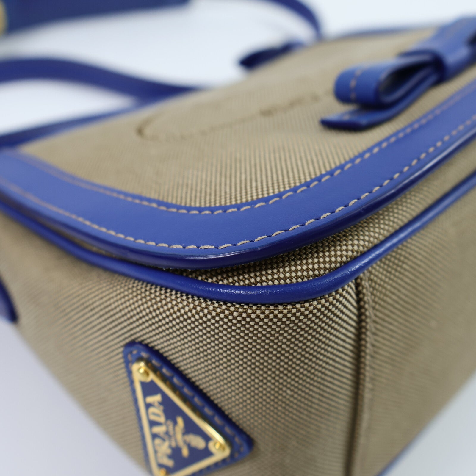 PRADA 帆布Shoulder Bag肩背袋