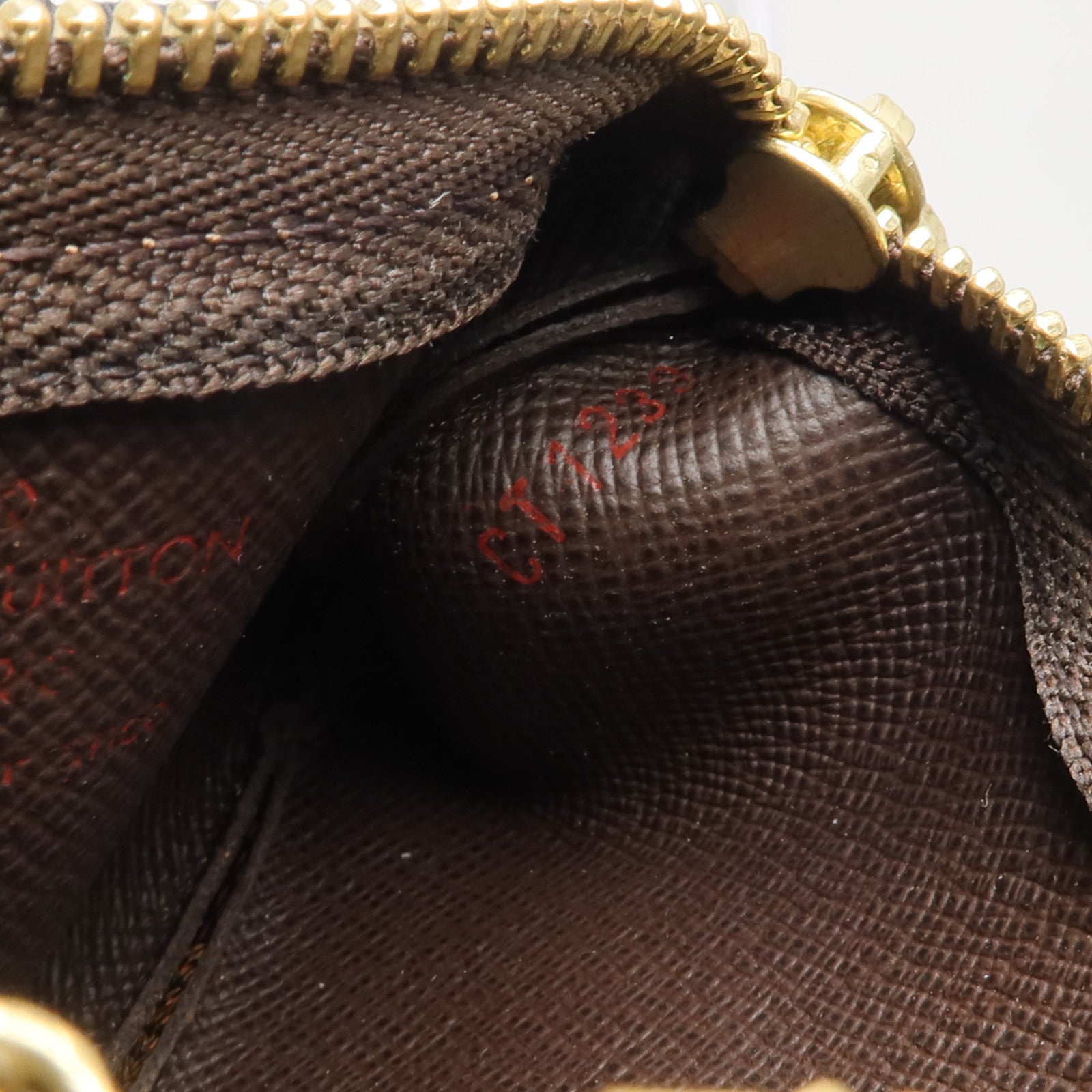 LOUIS VUITTON Damier Key Pouch金扣零錢包