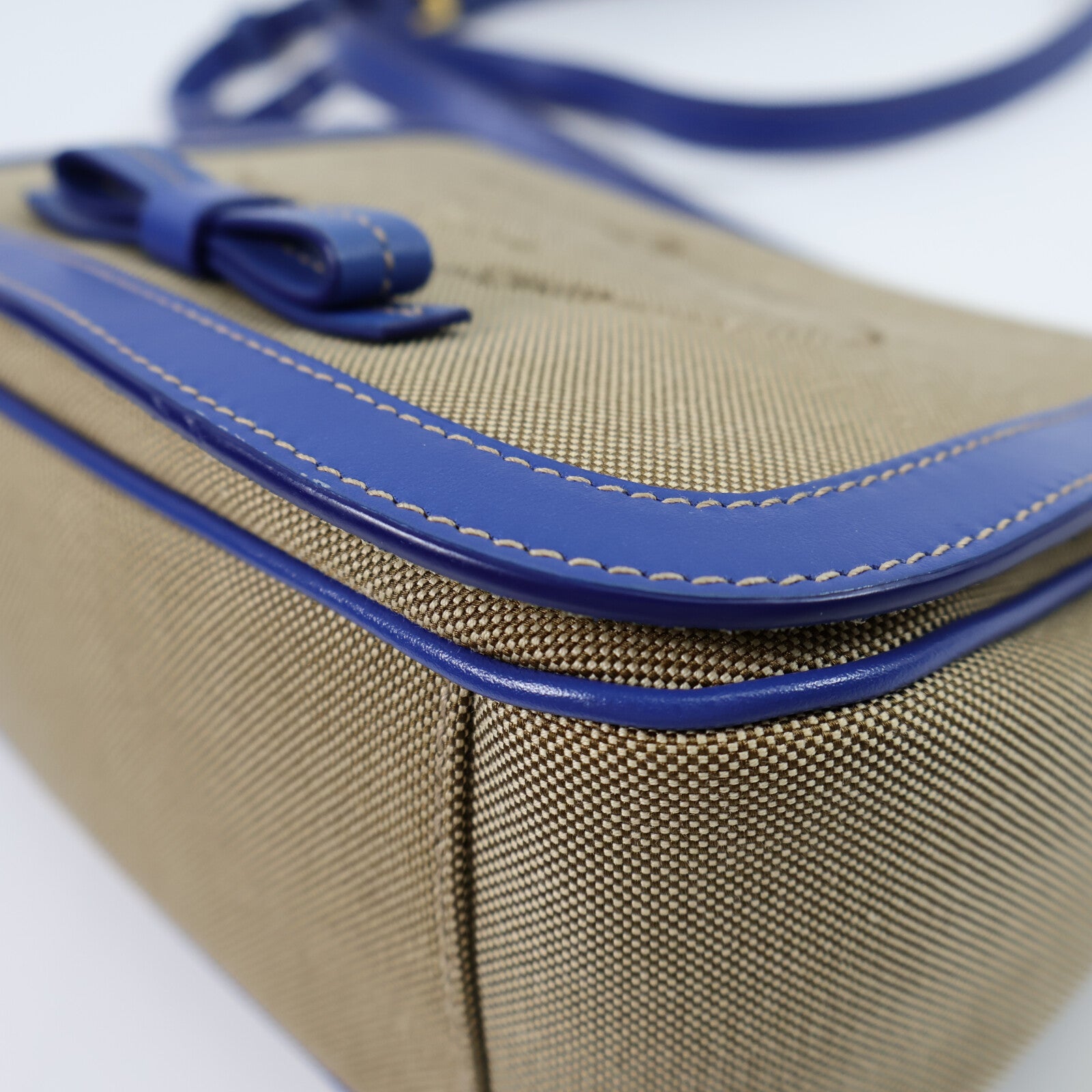 PRADA 帆布Shoulder Bag肩背袋