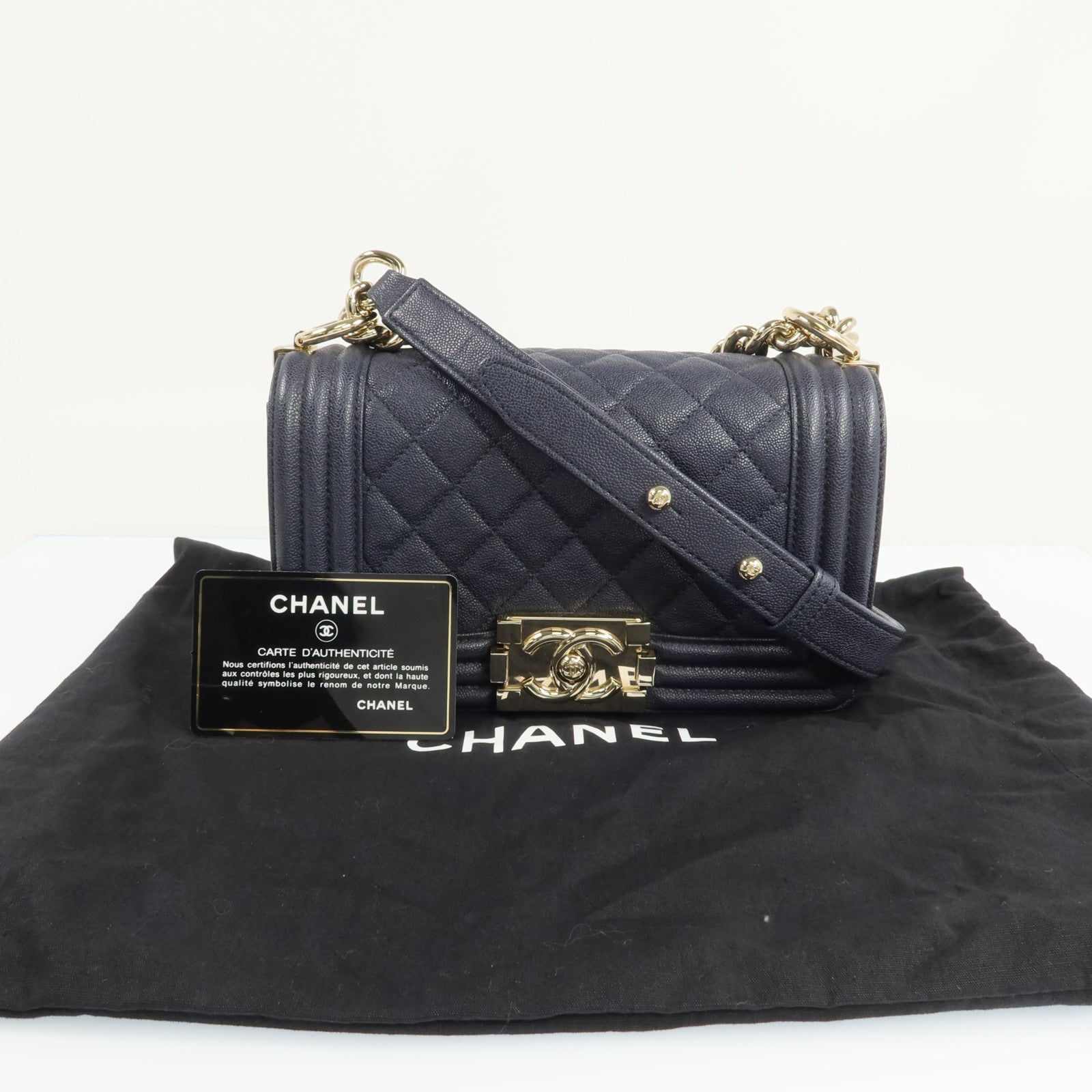 CHANEL 牛皮皮革Boy 20金扣鏈帶肩背袋