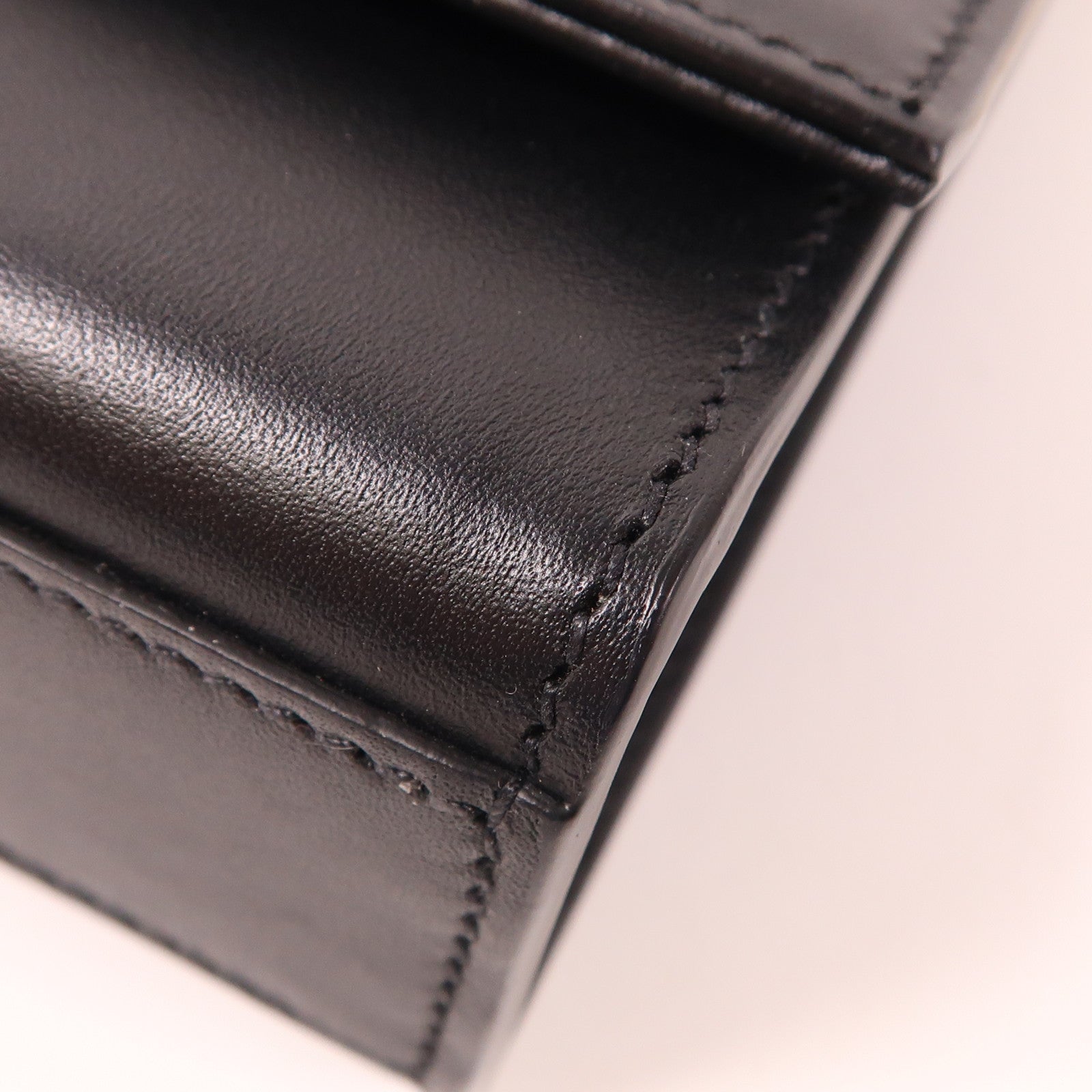 YVES SAINT LAURENT 【激減優惠】牛皮皮革Shoulder Bag金扣肩背袋