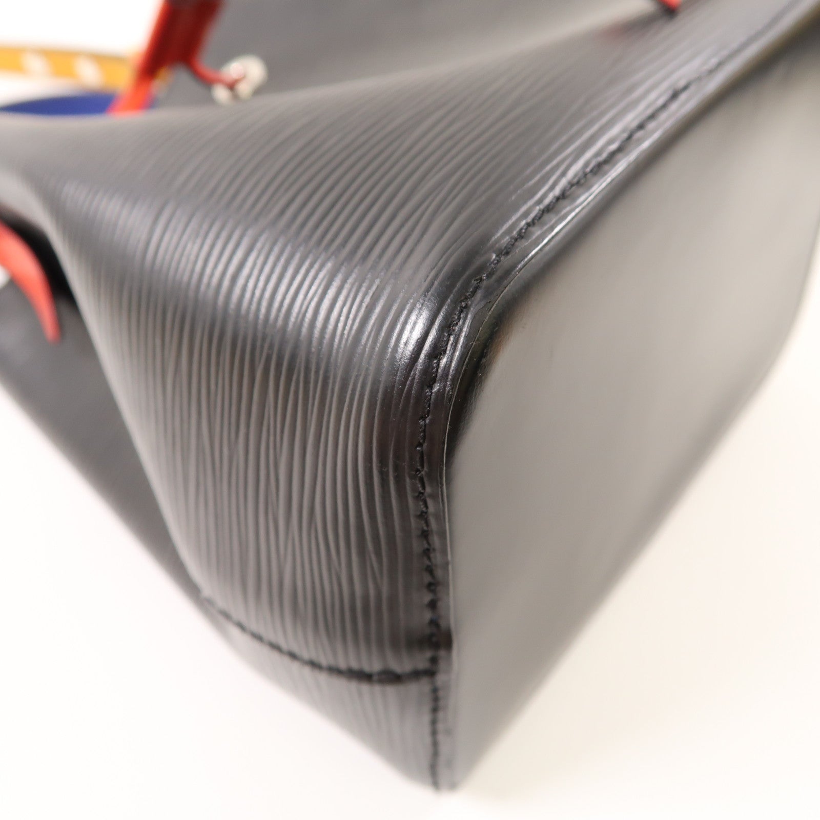 LOUIS VUITTON Epi Neo Noe BB銀扣手挽肩背兩用袋