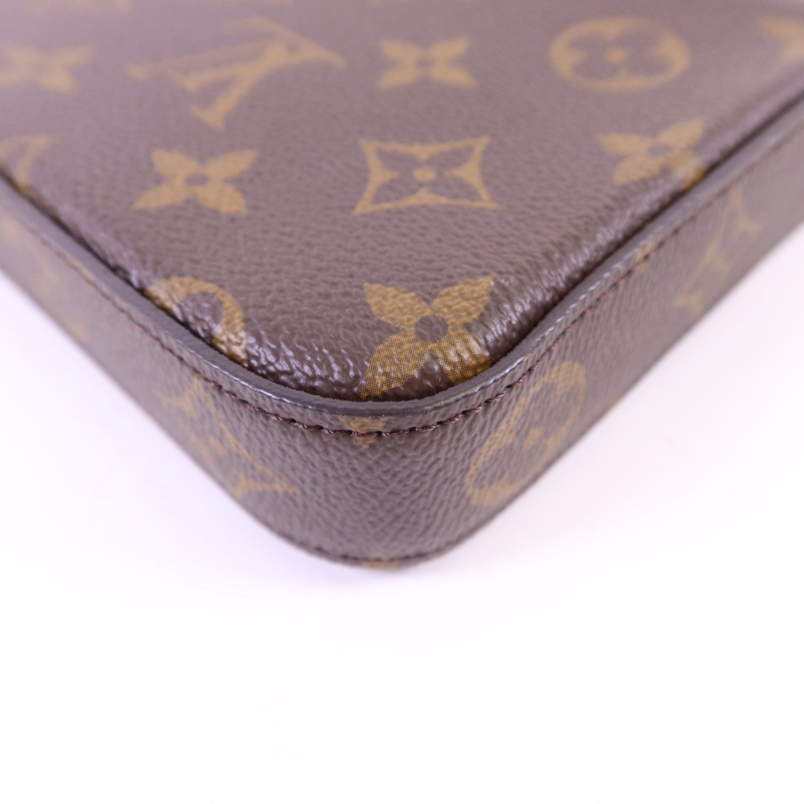 LOUIS VUITTON Monogram Felicie Pochette金扣鏈帶肩背袋